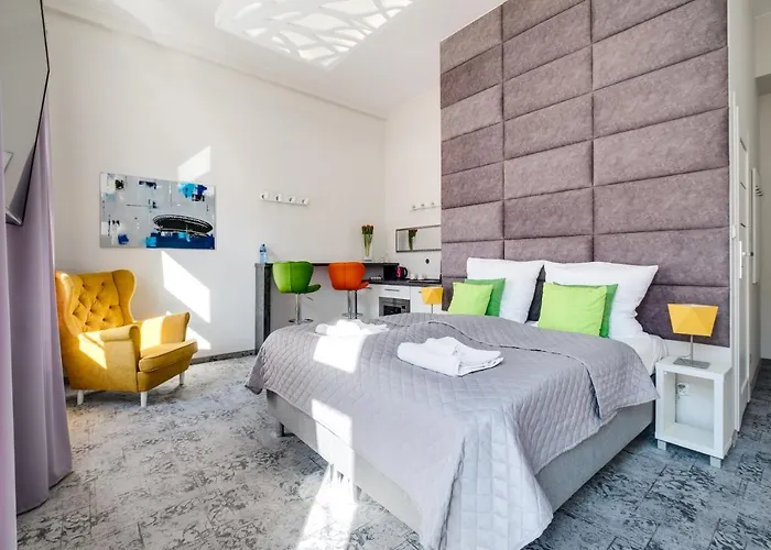 Savoy Mariacka מלון דירות קטוביץ